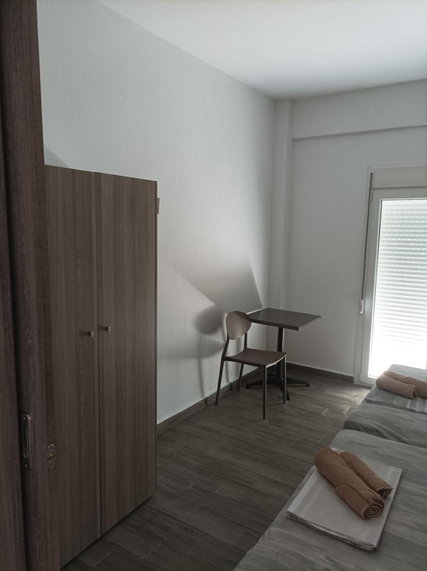 Kleanthis Blue Apartment Vrasná Екстериор снимка
