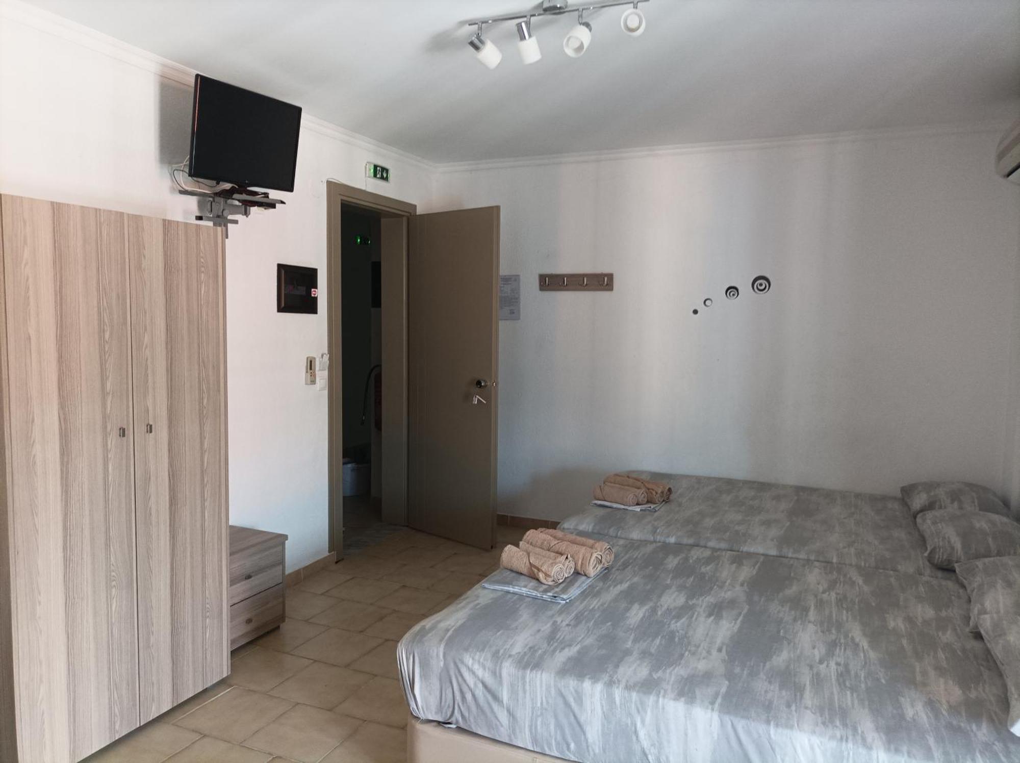 Kleanthis Blue Apartment Vrasná Екстериор снимка